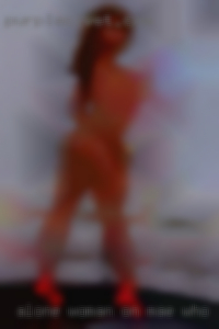 Alone woman on nudist mature beast Maine who love to fuck.